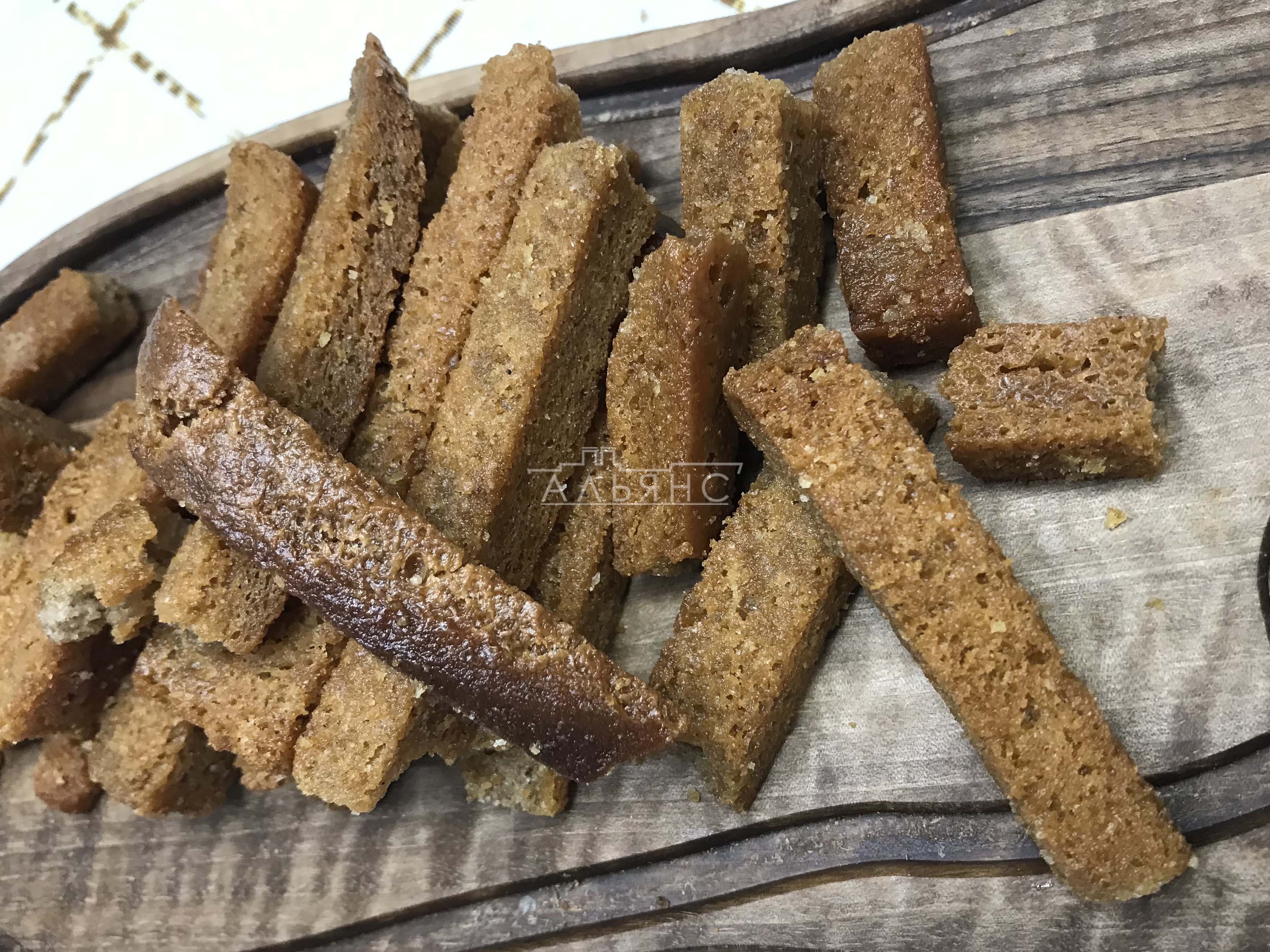 Деревенские гренки с чесноком в Курске