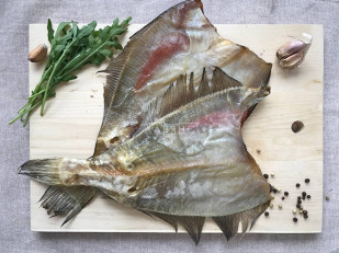 Сиг вяленый: Камбала ёрш (Мурманская) вяленая