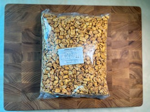 Сыр к пиву: Арахис копченый