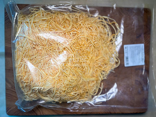 Сырный продукт ФЕРМЕРСКИЙ паутинка с паприкой в Курске