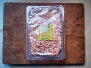 Сыр к пиву: Сыр Чечил паутинка (аджика)  500 гр.