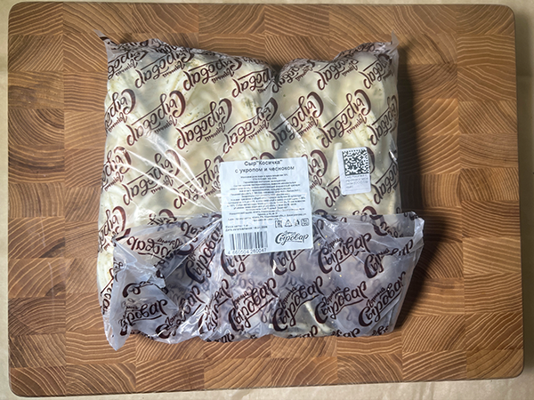 Сыр 1 кг ГОРНЫЙ СЫРОВАР (Косичка с укропом и чесноком) в Курске