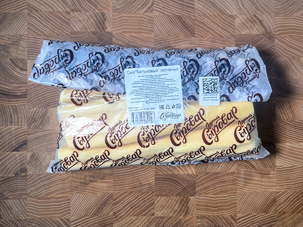 Сыр 1 кг ГОРНЫЙ СЫРОВАР (Балыковый копчёный) в Курске