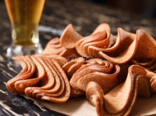 Деревенские гренки с чесноком: Ресторанные гренки со вкусом стейка