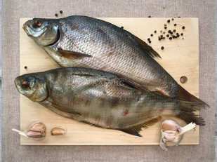 Сиг вяленый: Лещ цимлянский вяленый